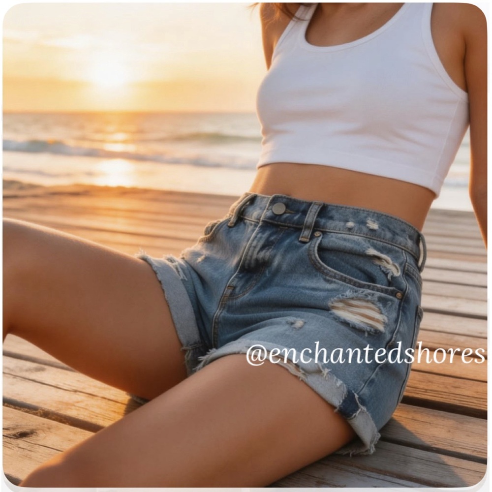 Vintage Y2K Shorts Hollister Jeans Low Rise Distressed Micro Denim Hem Size 3